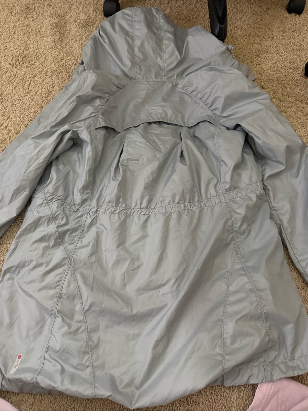 Zella Light Gray Hooded Packable Jacket - Picture 4 of 7